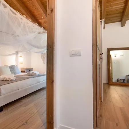 Casa Storica In Fattoria Argegno